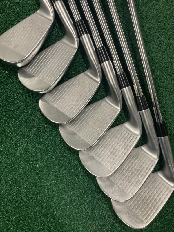 Callaway Apex Pro Forged Irons (4-pw) // Stiff 2 Callaway Apex Pro Forged Irons (4-pw) // Stiff - Image 2