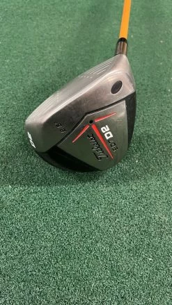 Titleist 907 D2 9.5° Driver//Stiff