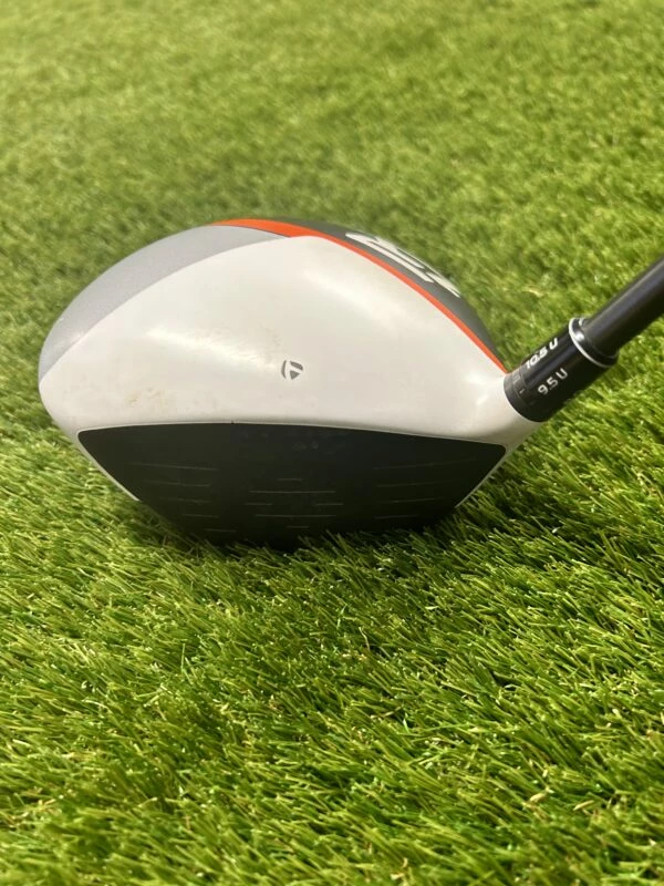 TaylorMade R1 10° Driver // Reg 2 TaylorMade R1 10° Driver // Reg - Image 2
