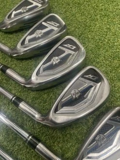 Wilson D7 Irons 4-SW // Reg