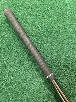 Titleist TSi3 9.0° Driver // Stiff -Cheap GOLF Store 7EC96614 1352 4B4C 9041 CAFE86F8611F 600x800 1