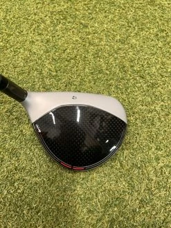 Taylormade M4 5 Wood 18° // Reg -Cheap GOLF Store 8C5511E9 EF16 454B 88CC 0BDA31A90C49 600x800 1