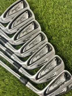 Titleist AP2 714 4-PW//Stiff