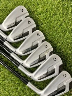 TaylorMade P790Ti 5-PW//Reg Graphite
