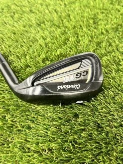 Cleveland CG16 PW// Wedge