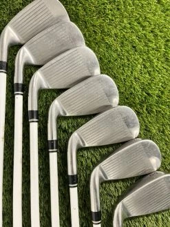 Wilson D100 Graphite Irons Set 5-SW//Reg Graphite 5 Wilson D100 Graphite Irons Set 5-SW//Reg Graphite -Cheap GOLF Store B8502EF7 FFC2 4E2C A792 0956A77BC5F2 600x800 1