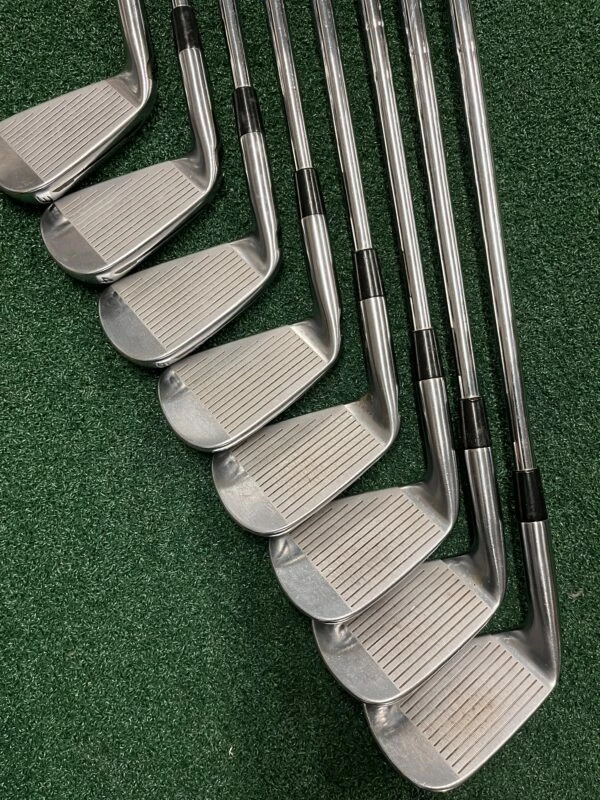 TaylorMade Tour Preferred MC 3-PW//Stiff 2 TaylorMade Tour Preferred MC 3-PW//Stiff - Image 2