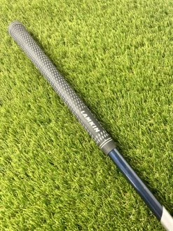 TaylorMade Sim 2 Max 3 Wood // Stiff -Cheap GOLF Store D3B5DA69 C9C2 4850 9602 C77A06EDDDDE 600x800 1