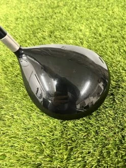 TaylorMade R7 425 10.5°//Reg -Cheap GOLF Store D8504A88 6690 42AF B775 F60C4D1F7BC9 600x800 1