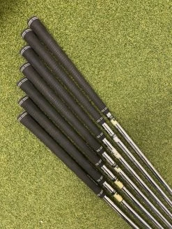 Srixon 945 4-PW//Stiff -Cheap GOLF Store D94767C1 1F48 434B 8DD9 D35F2AC931E8 600x800 1