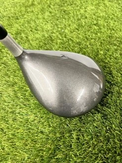 Titleist 975 Hi Cor Driver 8.5° // Stiff -Cheap GOLF Store E6F1B4E1 577B 4C0D 9E9D A4AF97B64222 600x800 1