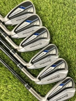 TaylorMade Speedblade 4-9//Reg Graphite