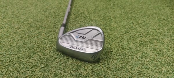 Rife 56° RX7 Wedge // Wedge Flex 1 Rife 56° RX7 Wedge // Wedge Flex