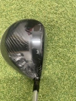 Wilson Staff D9 10.5° Left Handed Driver // Reg -Cheap GOLF Store image 2486 600x800 1