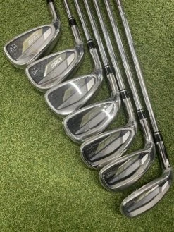 Wilson Staff D9 5-SW Left Handed Irons // Reg