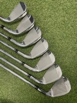 Wilson Staff D9 5-SW Left Handed Irons // Reg -Cheap GOLF Store image 2503 600x800 1