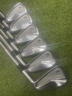 Taylormade P7MC Irons 4-PW // Stiff