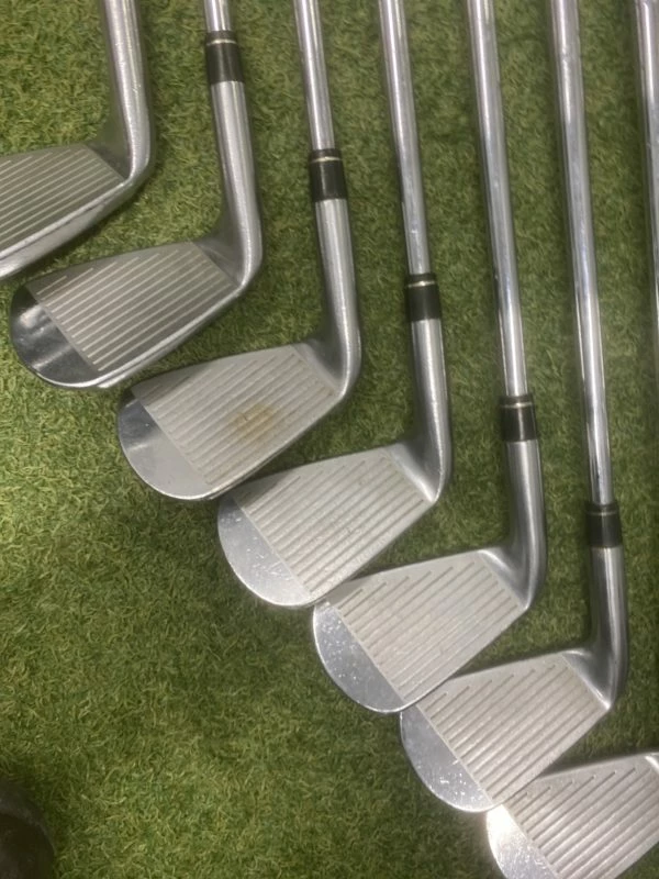 Srixon Z945 Combo Set 4-PW // Stiff 2 Srixon Z945 Combo Set 4-PW // Stiff - Image 2