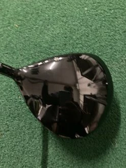 Taylormade R9 SuperTri 8.5 Driver // Reg -Cheap GOLF Store image 4478 600x800 1