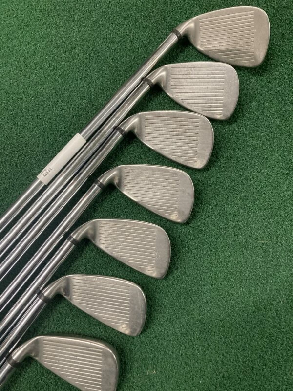 Wilson Deep Red Irons 5-Sw // Reg 2 Wilson Deep Red Irons 5-Sw // Reg - Image 2