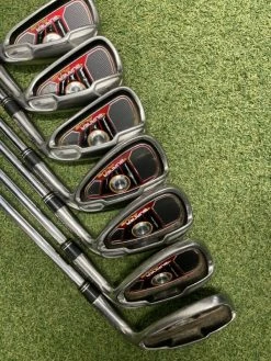 Taylormade Burner Plus (5-SW) // Uniflex