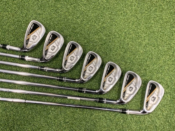 Wilson Staff FG Tour V4 Irons 4-PW // Stiff 2 Wilson Staff FG Tour V4 Irons 4-PW // Stiff - Image 2
