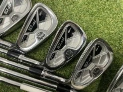 Wilson FG V2 Irons 4-PW // Stiff